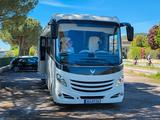 Concorde Carver 890RRL, Vollausstattung
