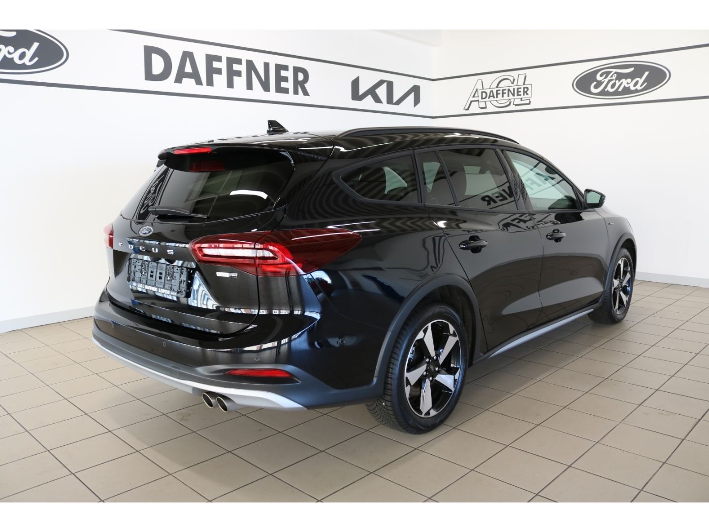 Fahrzeugabbildung Ford Focus Active X  LED Kamera VerkehrszeichenERK