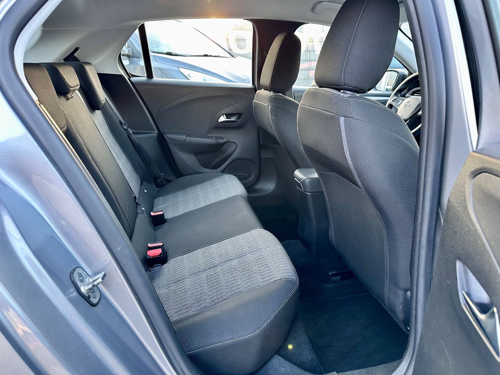 Fahrzeugabbildung Opel CORSA F EDITION*NAVI+PDC+1.HAND*