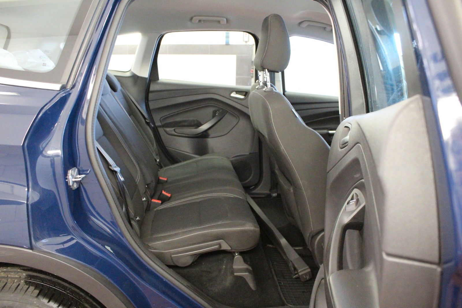 Fahrzeugabbildung Ford Kuga 1,5 Trend 4x2 Gewerbespecial