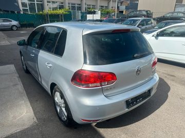 Volkswagen Golf - 5