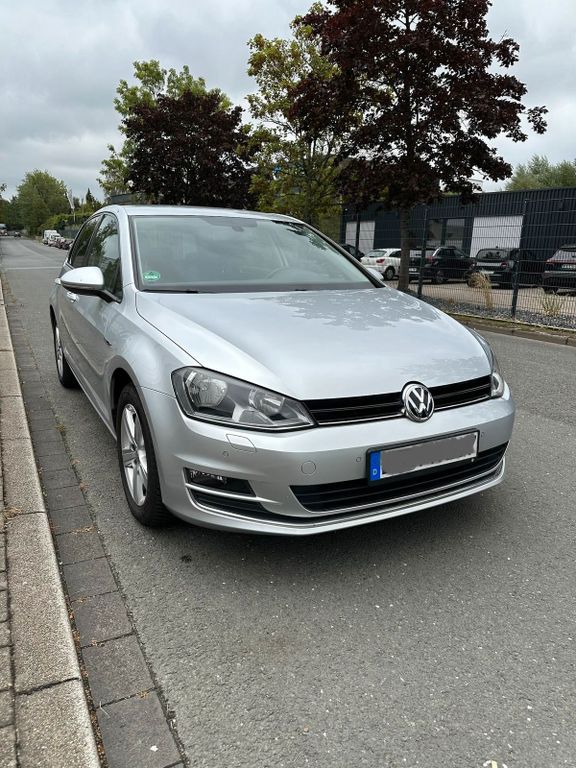 Image of Volkswagen Golf
