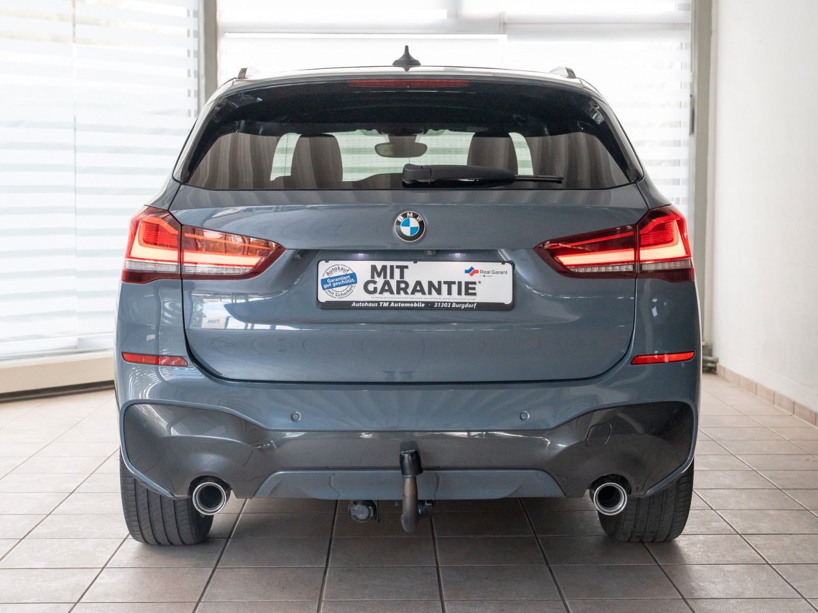 BMW X1 sD18d M Sport PANO KAM AHK Unfallfrei foto 5