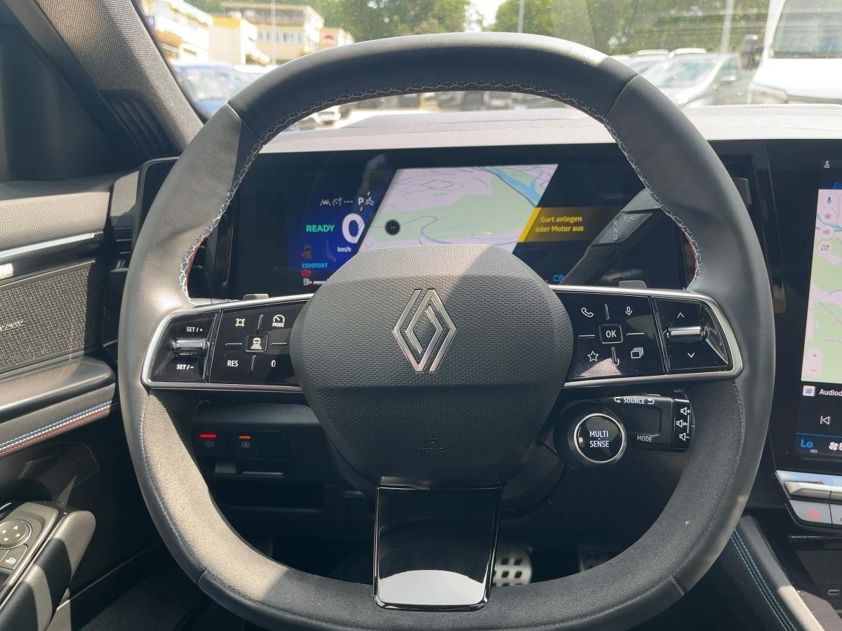 Fahrzeugabbildung Renault Rafale Esprit Alpine Full Hybrid 200 Panod. HUD
