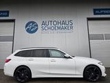 BMW 318d Tour Autom.*FACELIFT*PERFORMANCE,HUD,19Zoll - BMW: Kombi, F31