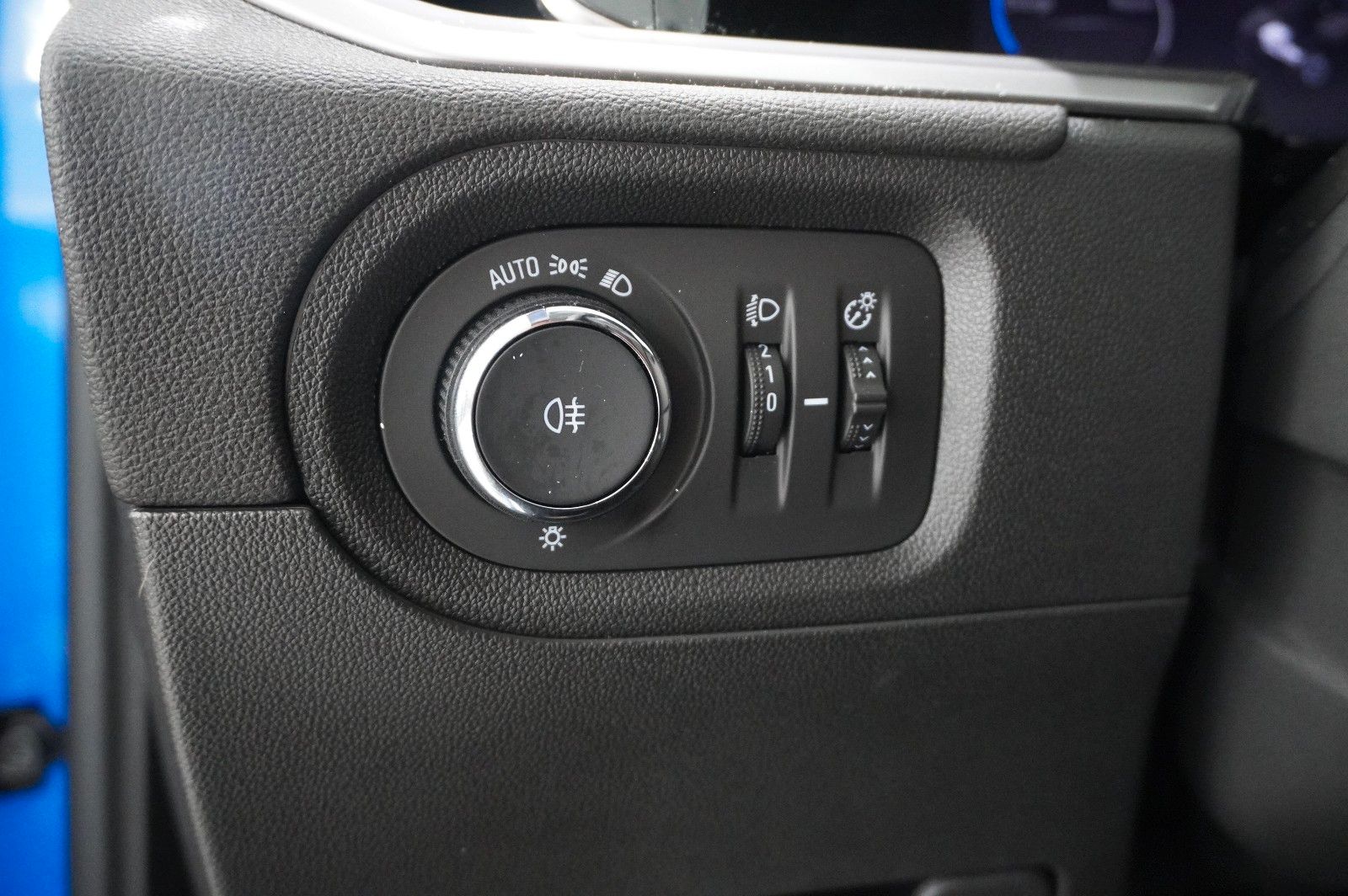 Fahrzeugabbildung Opel Grandland (X) GS SPORT 4HYBRID NAVI/LED/360°/DAB