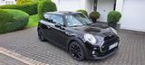 MINI Cooper - MINI Cooper: Schwarz