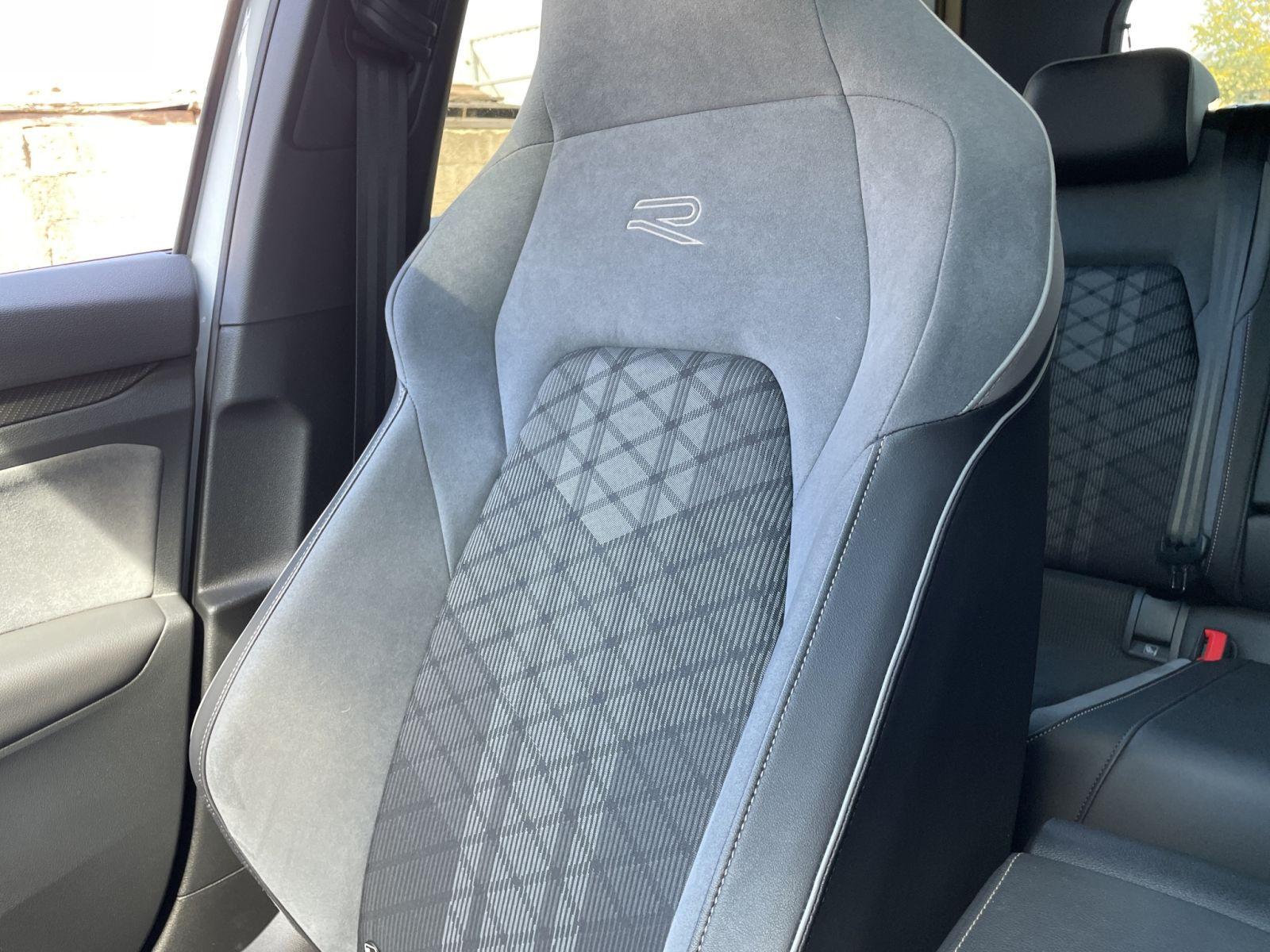Volkswagen Golf VIII 1.5 eTSI 7-Gang DSG R-Line AHK LED, миниатюра 14