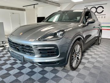 Porsche Cayenne - 2