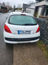 Peugeot 207 CC - gepflegt und zuverlässig - Peugeot 207 Gebrauchtwagen in Hannover