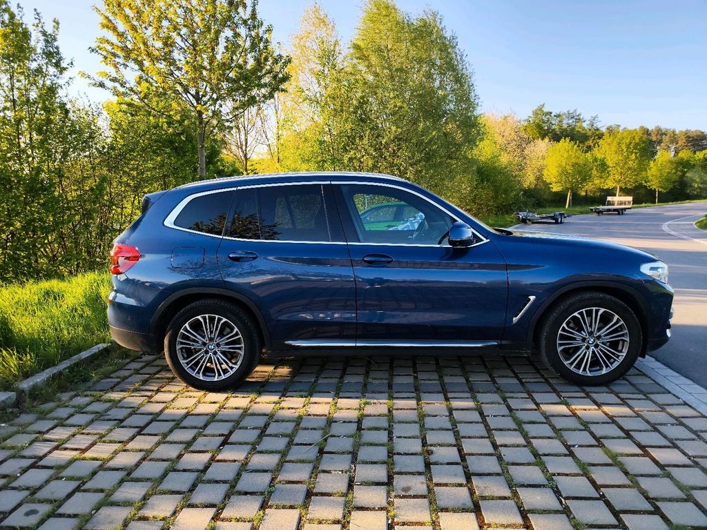 Image of BMW X3