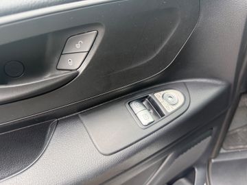 Mercedes Vito - 8
