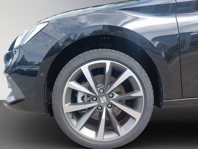 Leon Sportstourer FR 2.0TDI KAMERA NAVI ACC LED