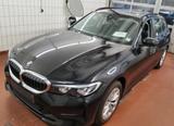 BMW 318d Touring Aut. Advantage|AHK|NAVI|SHZ|PDC| - BMW 318 in Frankfurt (Main)