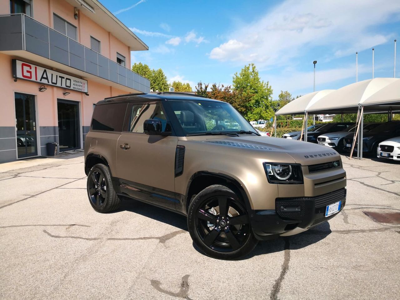 Land Rover Defender 90 3.0D I6 250 CV AWD Auto X imagem 3