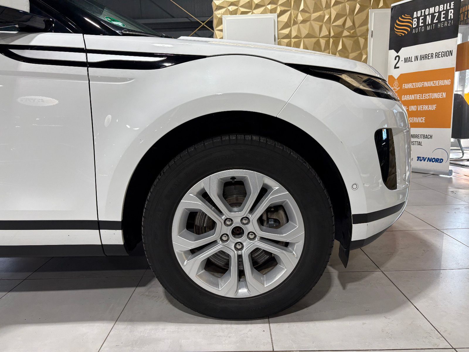 Fahrzeugabbildung Land Rover Range Rover Evoque S Hybrid/P300/360°/APPLE/NAVI