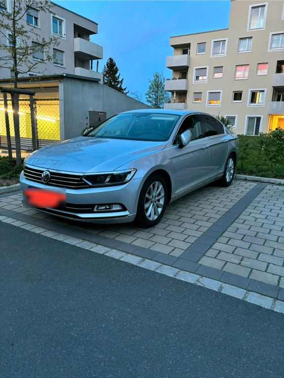 Image of Volkswagen Passat
