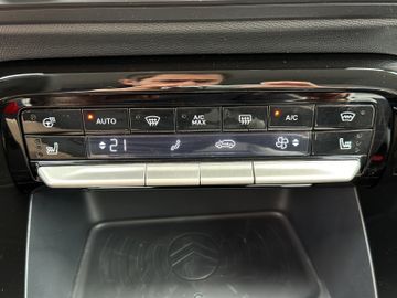 Citroën C3 1.2 110 MAX Kam.+LED+Navi+SHZ+Alcant.+PDC+AUT