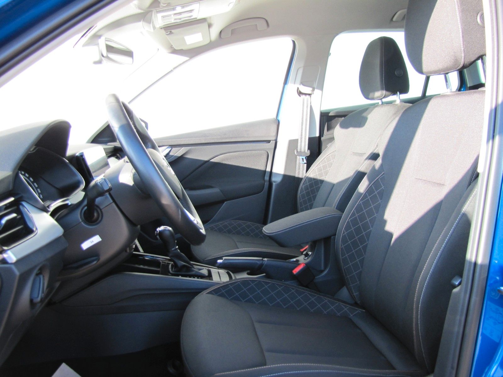 Fahrzeugabbildung SKODA Kamiq Sondermodell Drive 125 1.0 TSI DSG