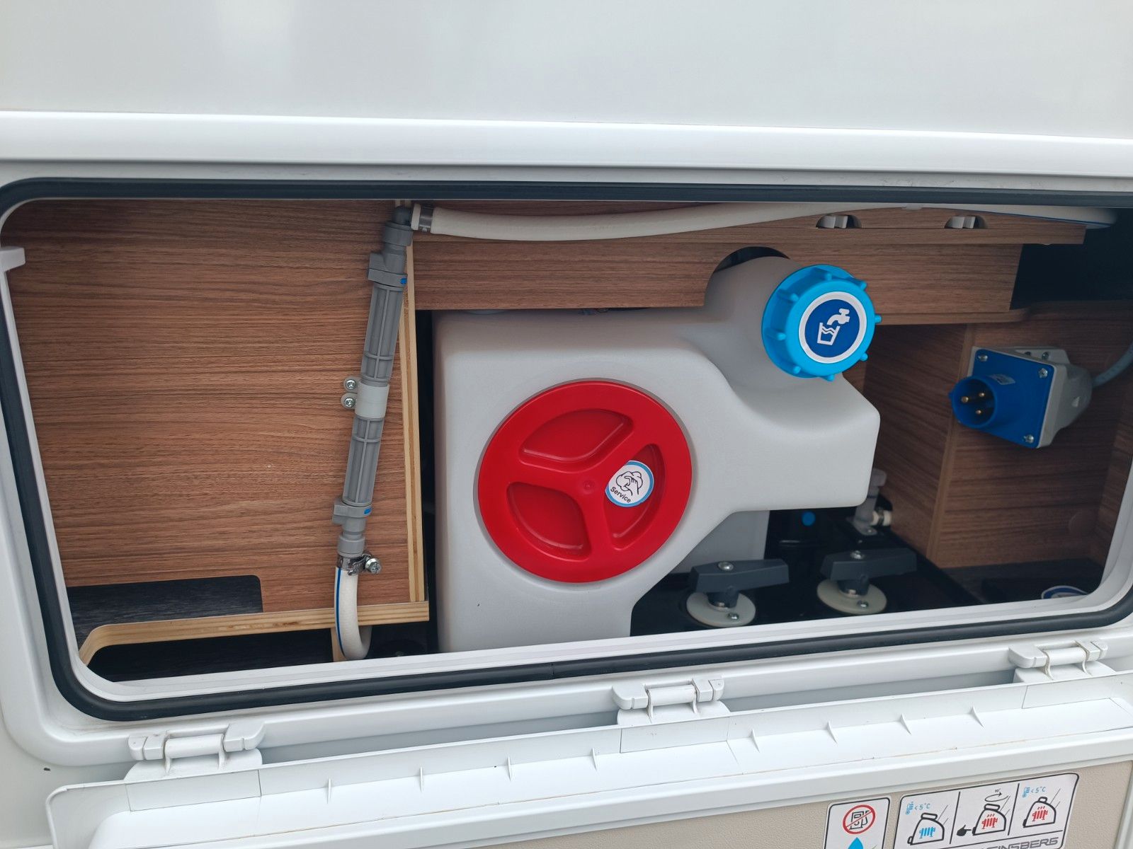 Fahrzeugabbildung Weinsberg CaraLoft 650MEG Ford*Automatik*Xenon*TV*TOP!