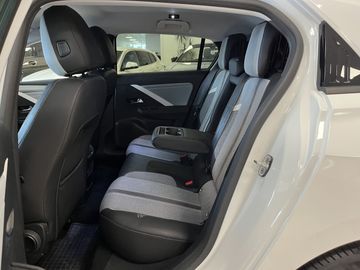 Opel Astra - 6