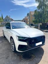 Audi SQ8 HUD | HD Matrix | Allradlenk | B&O | 23 Zoll - Audi SQ8 mit Diesel-Antrieb: Automatik