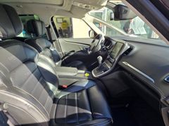 Fahrzeugabbildung Grand Scenic IV Initiale Paris dCi 160 EDC