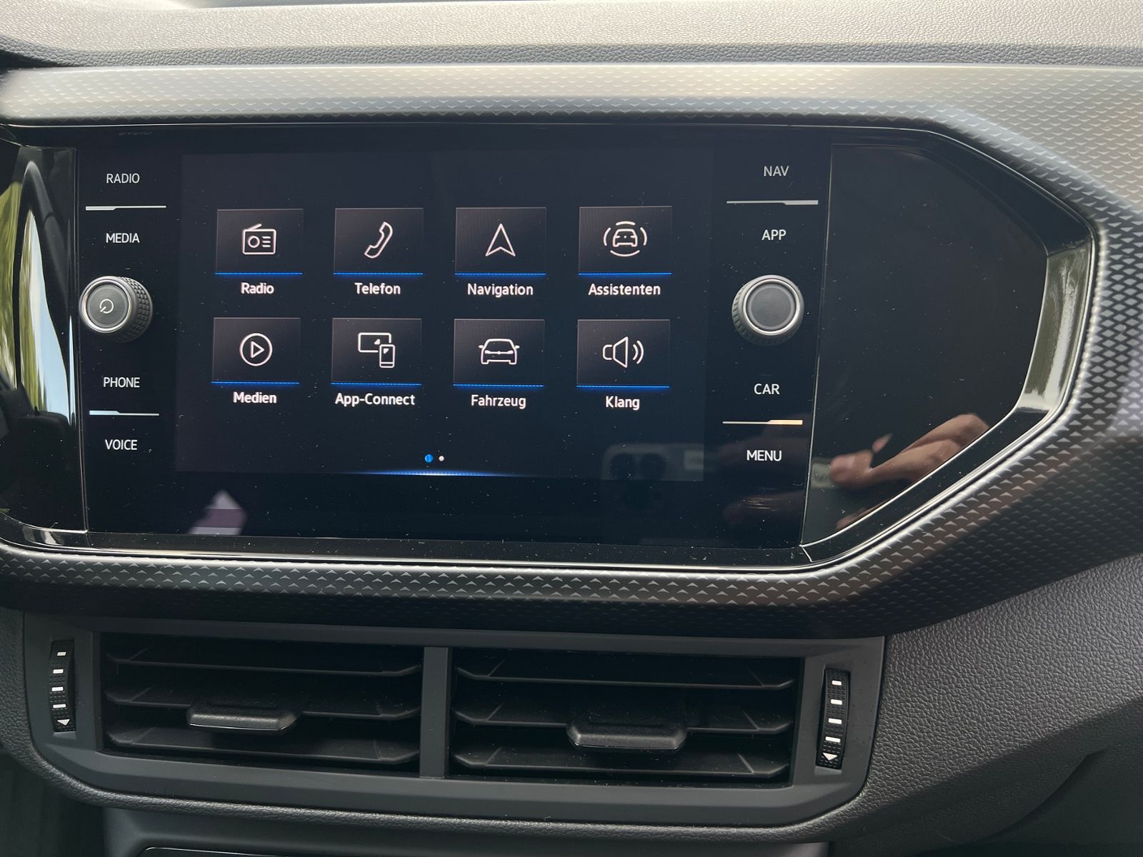 Fahrzeugabbildung Volkswagen T-Cross Life 1.0 TSI DSG *Climatronic, Sitzhzg.,