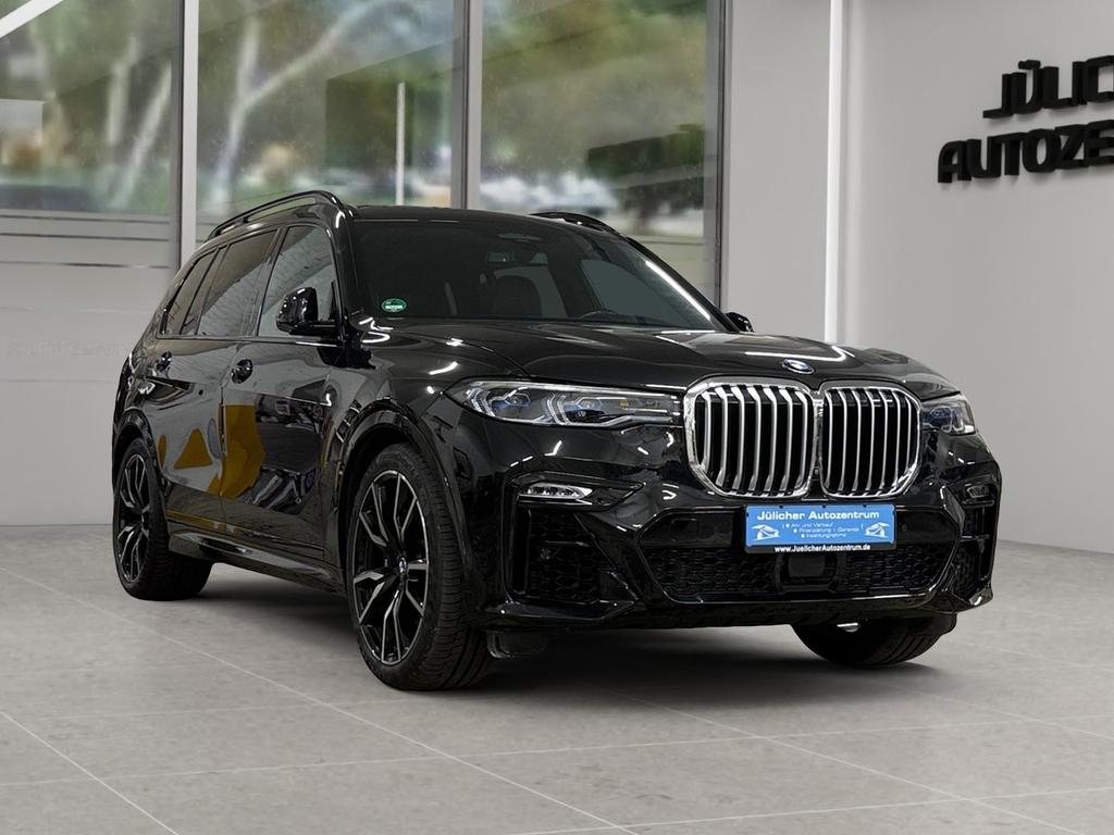 BMW X7 M50