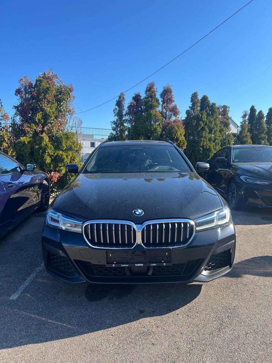 BMW 520 5 Touring 520d M Sport|Laser|Pano|Live Cocpi