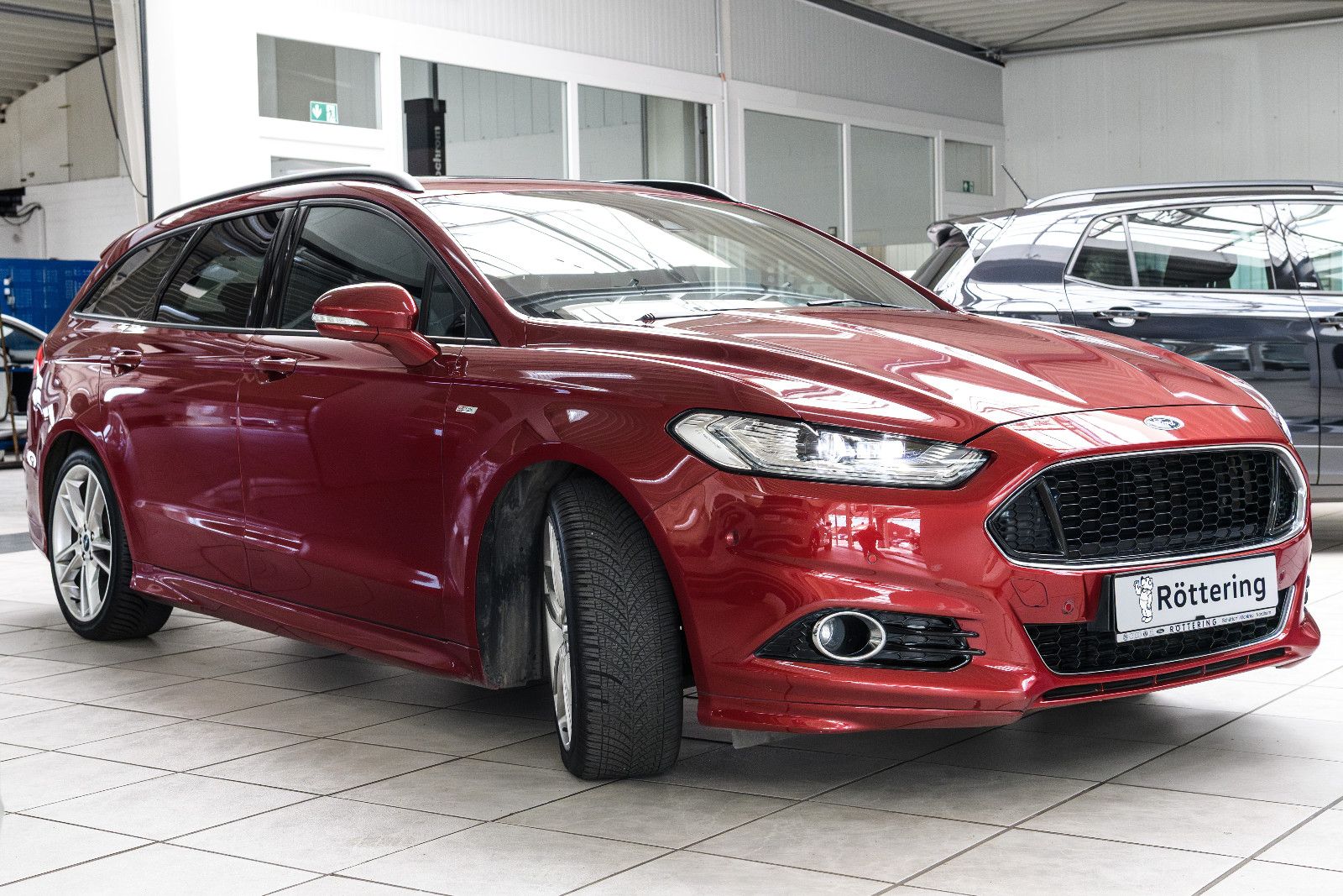 Fahrzeugabbildung Ford Mondeo Turnier ST-Line+PANO+LED+GJR+ACC+SHZ+MEMO