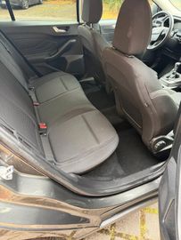 Ford Focus - 7