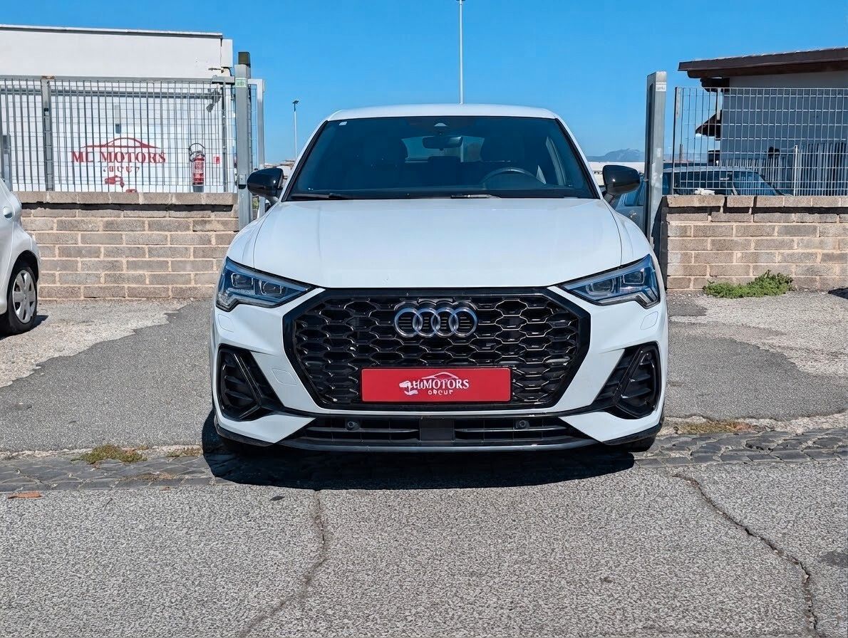 Other Audi Q3 SPB 35 TFSI e S tronic Identity Black imagem 2