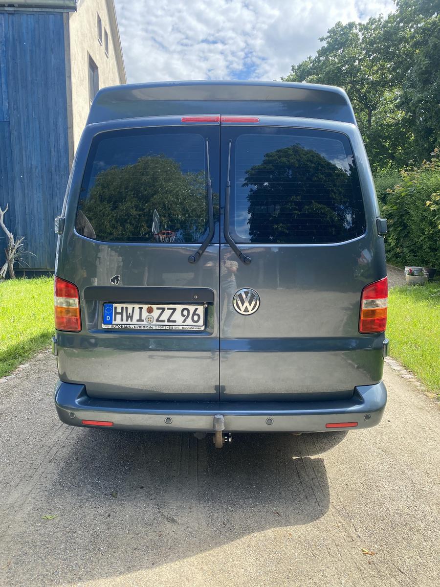 Volkswagen T5 lang, Mittelhochdach, LPG, Motor nur 25.000km