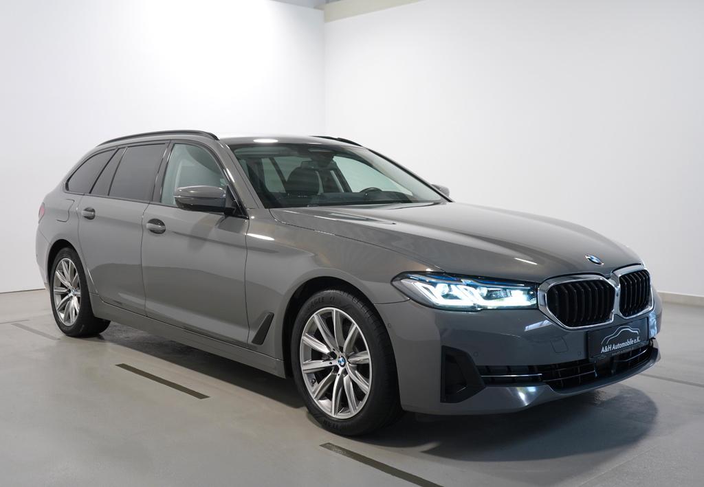 BMW 520 d Touring ACCLASER360KAMAHKHEADUP 2021