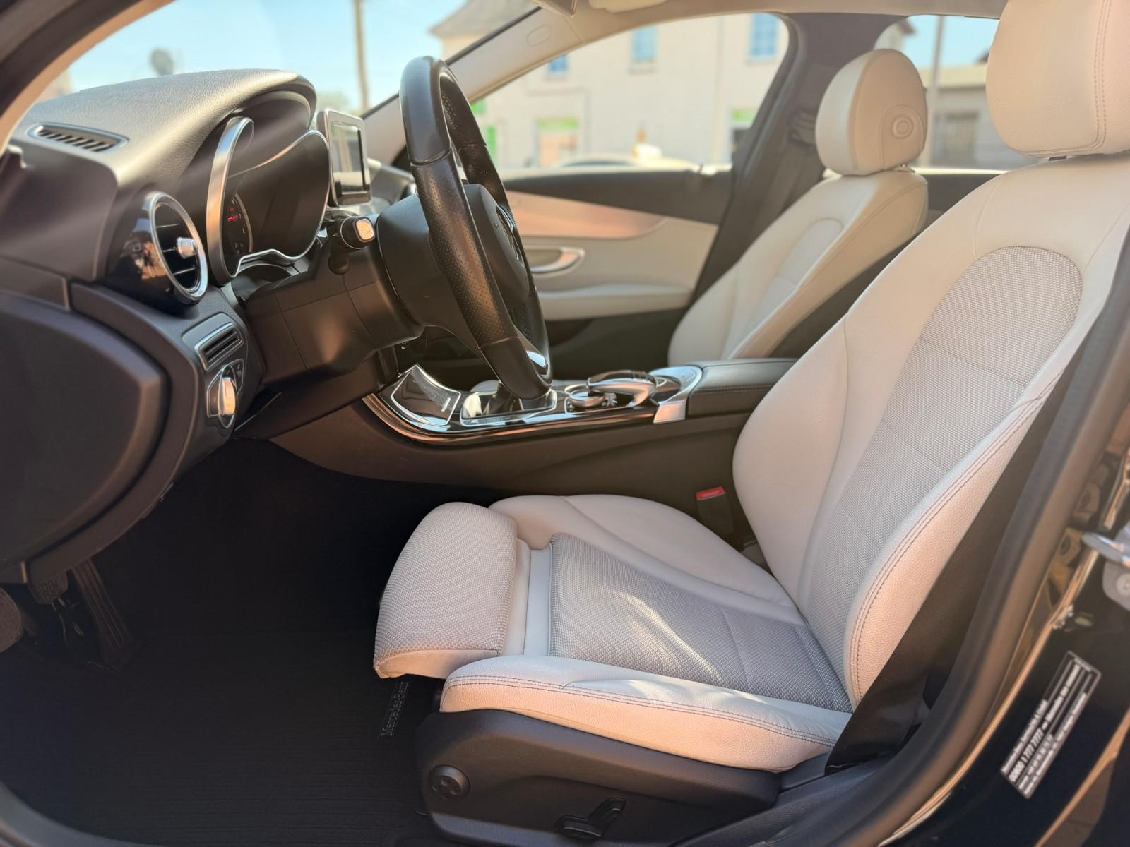 Mercedes-Benz C 180 T CGI Exclusive SHZ PDC Teilleder WR LED