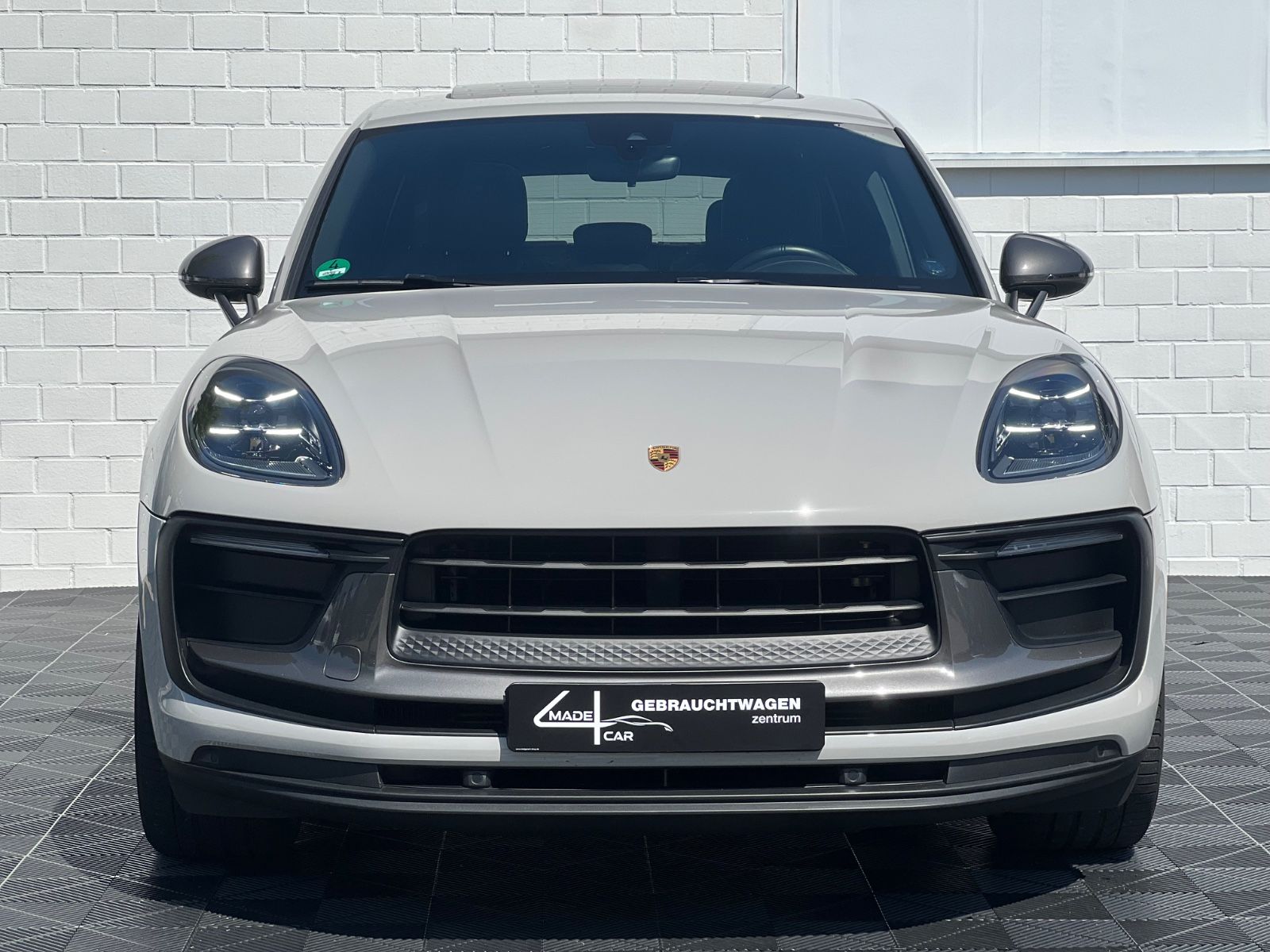 Porsche Macan T*SPORT-CHRONO*LUFTFED*PANO*APPROVED072028 foto 2