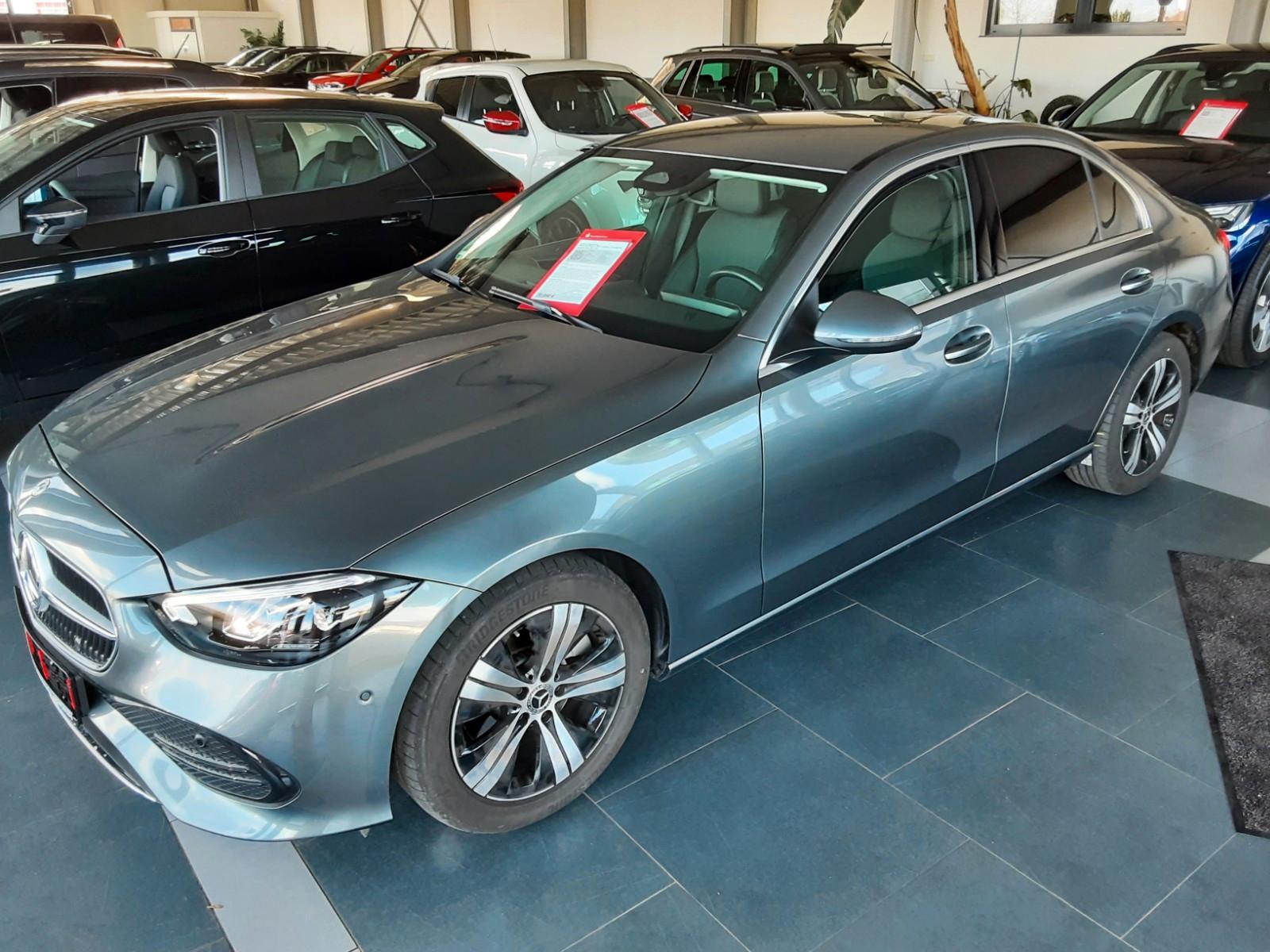 Mercedes-Benz C 220 d Autom. Avantgarde Kamera Navi SH LED