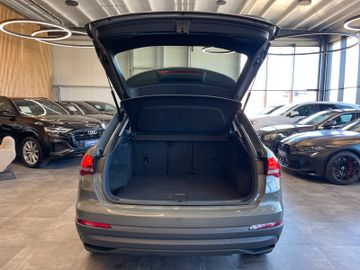 Audi Q3 35 TDI *LED*LIVECOCKPIT*ACC*NAVI*SHZ*MFL*