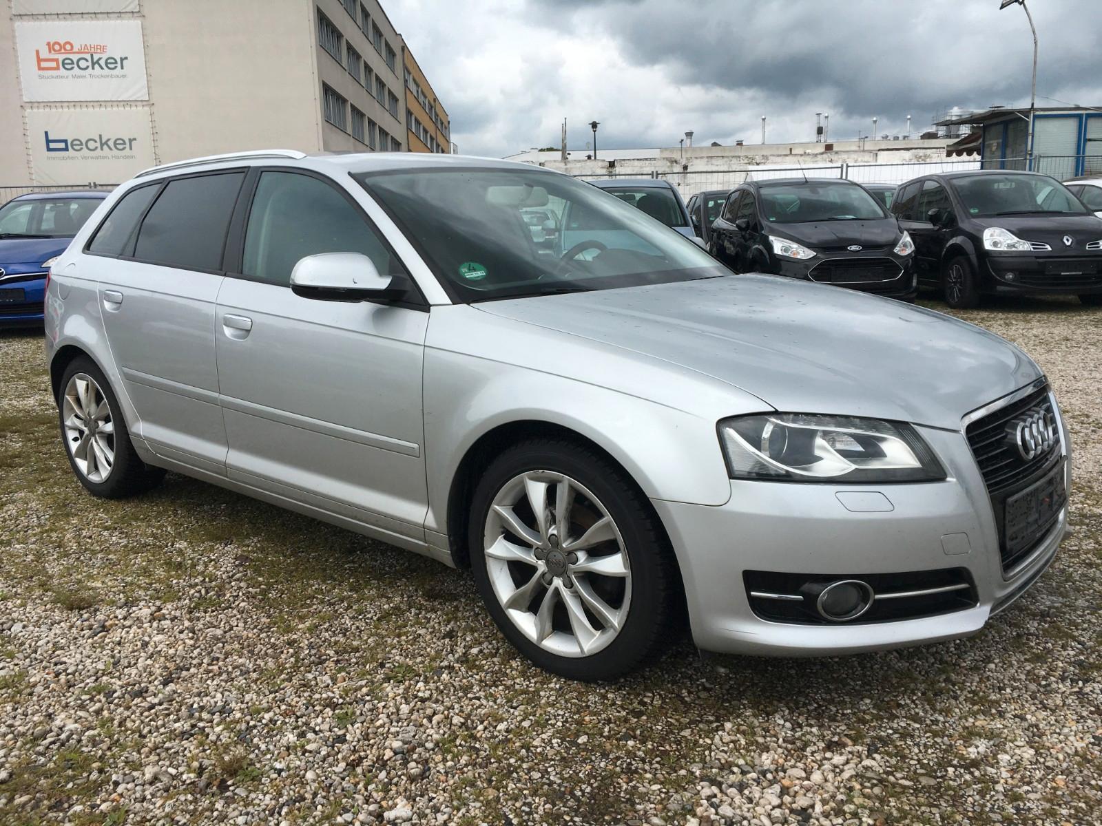 Audi A3 Sportback 1.2 TFSI Ambition NAVI PDC AHK