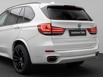 Fahrzeugabbildung BMW X5 xD40d M Sport Kamera Panorama HUD DAB H/K AHK