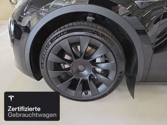 Tesla Model Y Long Range AWD foto 7