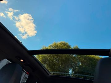 Porsche Cayenne - 12