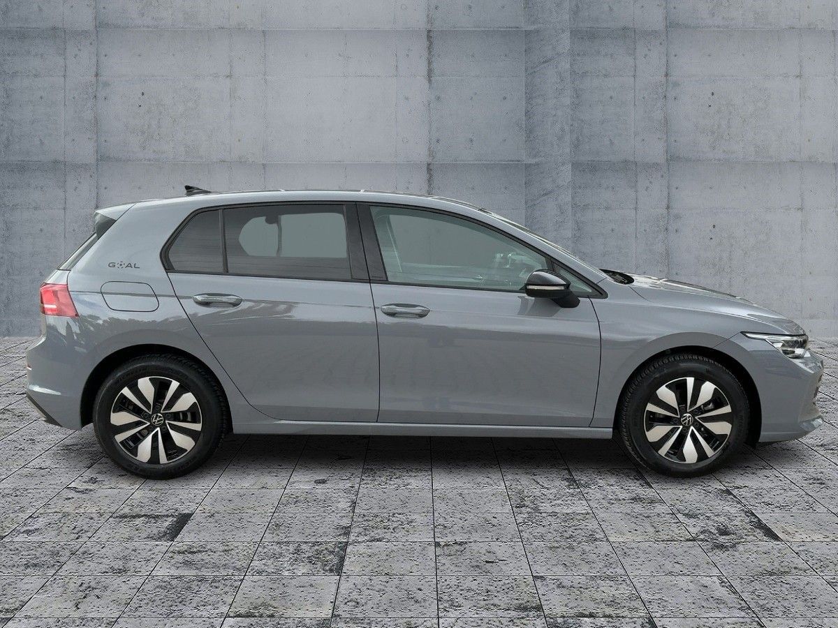 Volkswagen Golf - Bild 7