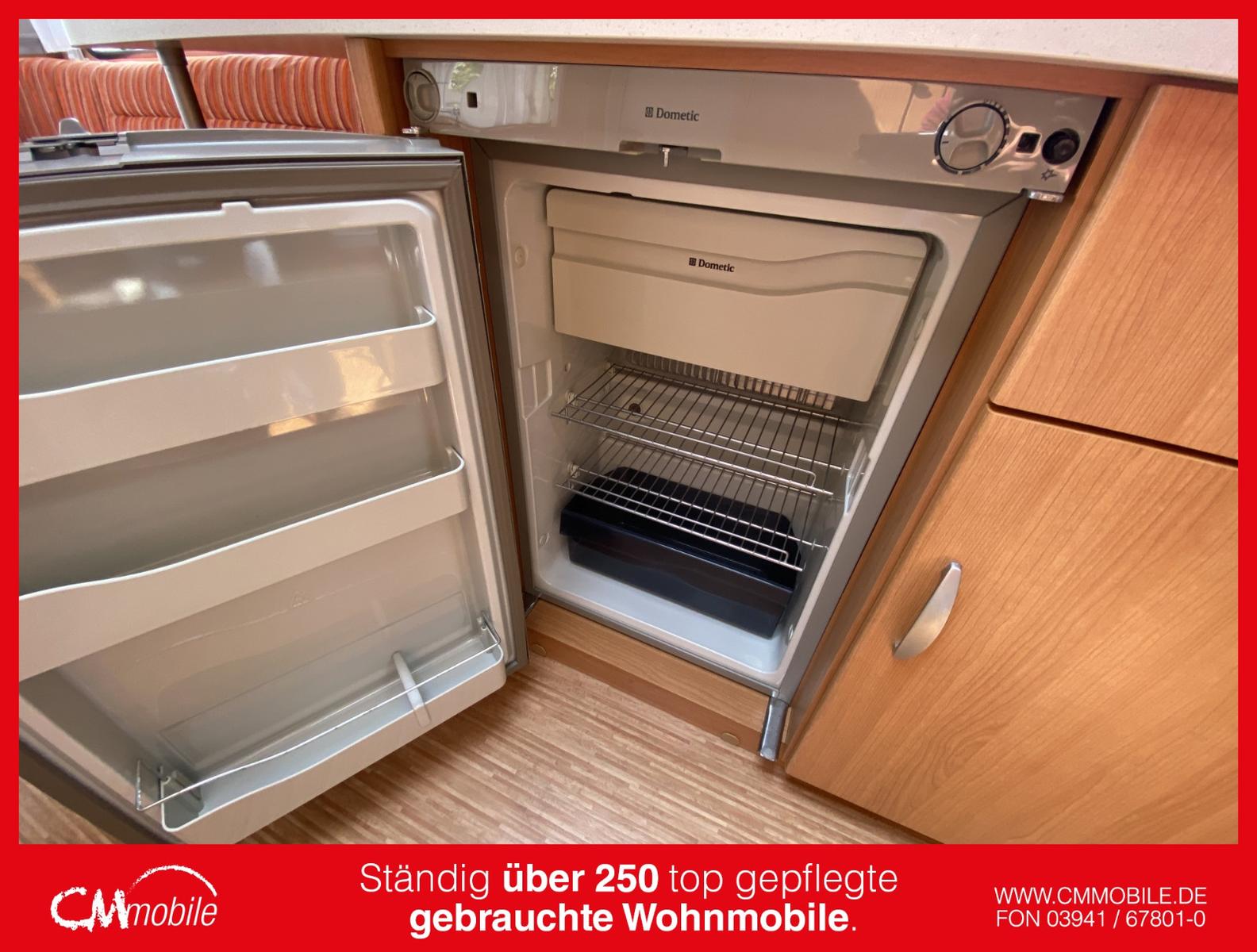 Knaus Sport 500 FU - Festbett - Rundsitzgruppe -