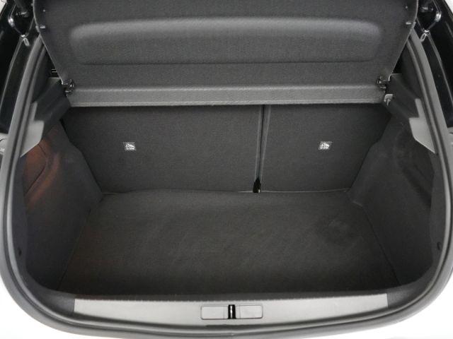 Corsa F FACELIFT GS+LED LICHT+RÜCKFAHRKAMERA+SIT