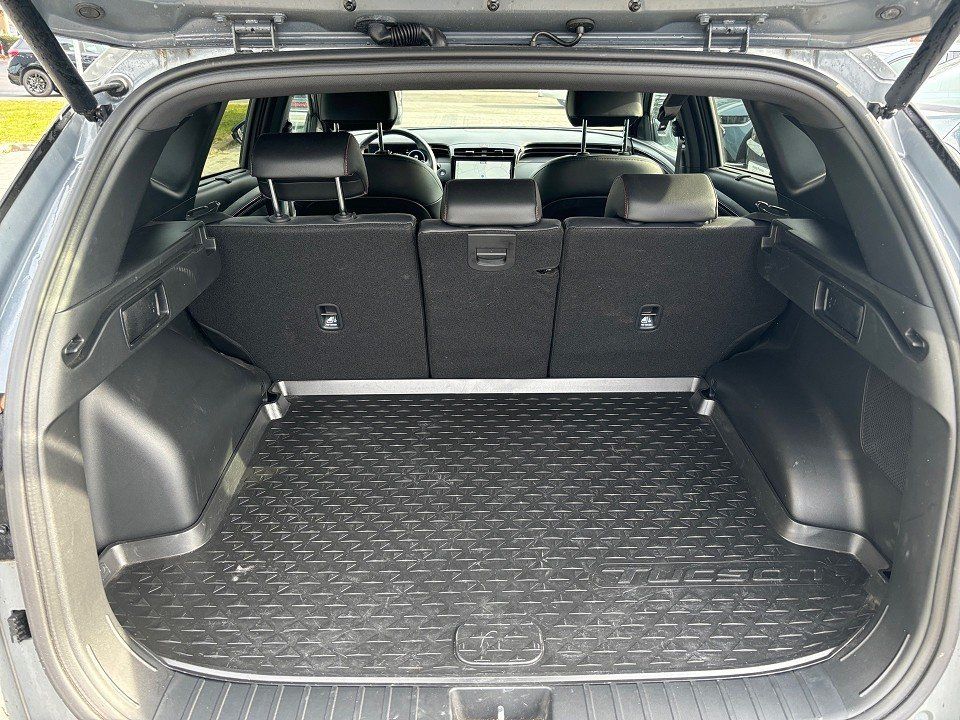 Fahrzeugabbildung Hyundai TUCSON Plug-in-Hybrid 1.6 T-GDi 265PS 6-AT 4WD N