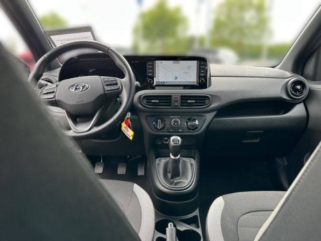 Fahrzeugabbildung Hyundai i10 Connect & Go Navi Apple CarPlay Android Auto