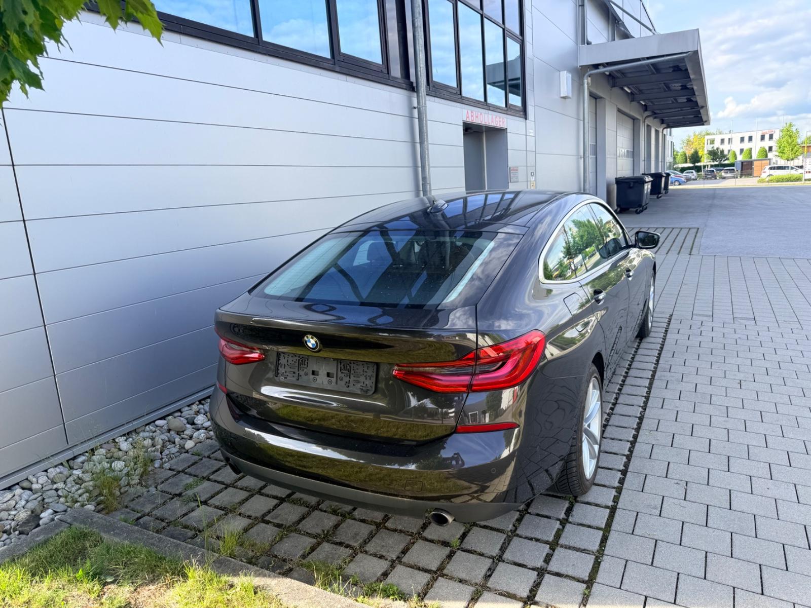 BMW 630i Gran Turismo Leder/Navi/HUD/Standheiz/AHK