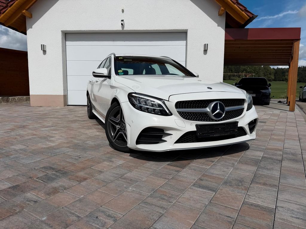 Image of Mercedes-Benz C 220